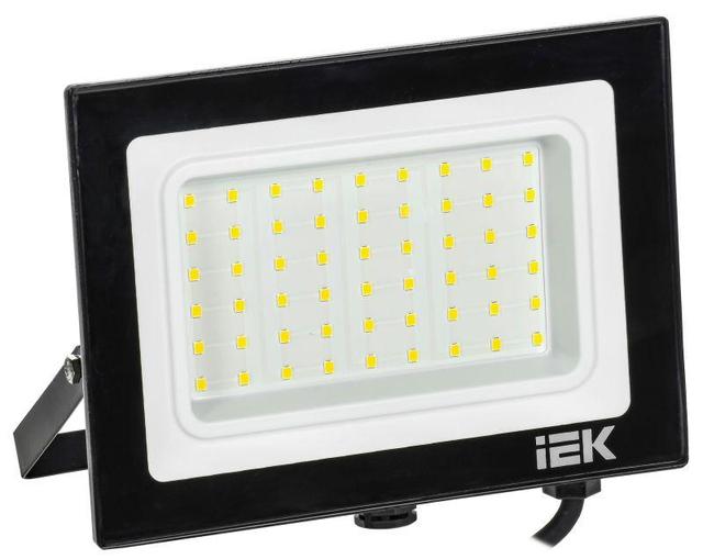 Прожектор светодиодный СДО 06-50 6500К IP65 черн. IEK LPDO601-50-65-K02